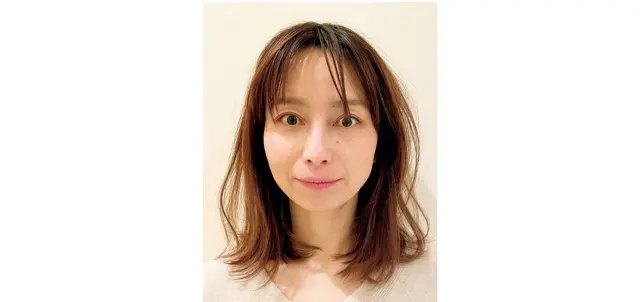 うねりのある表面を動きにシフト