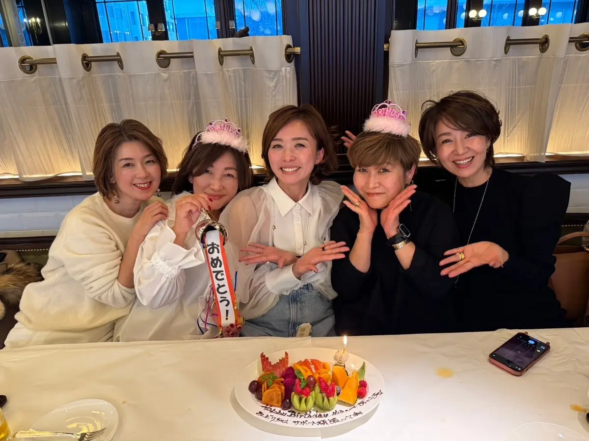 2025年！新年会はブラックコーデでお出の画像_7