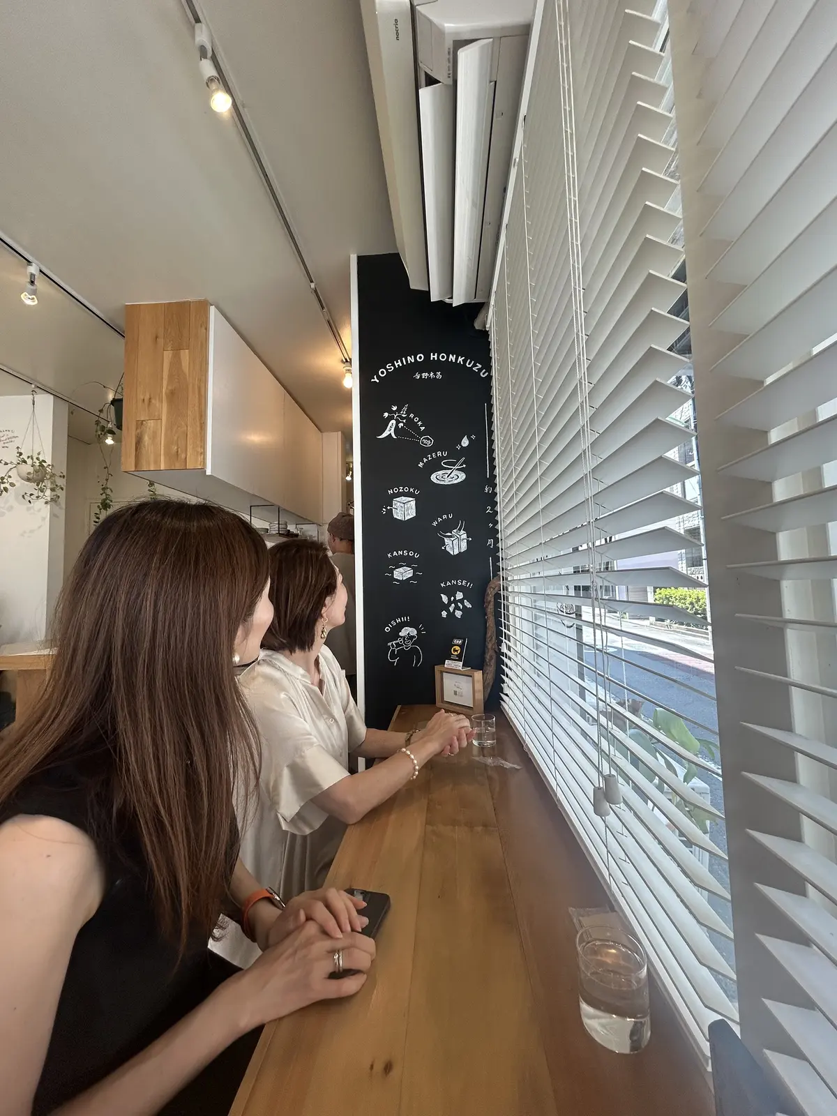 真夏の三者三様モノトーンコーデで世田谷散の画像_6