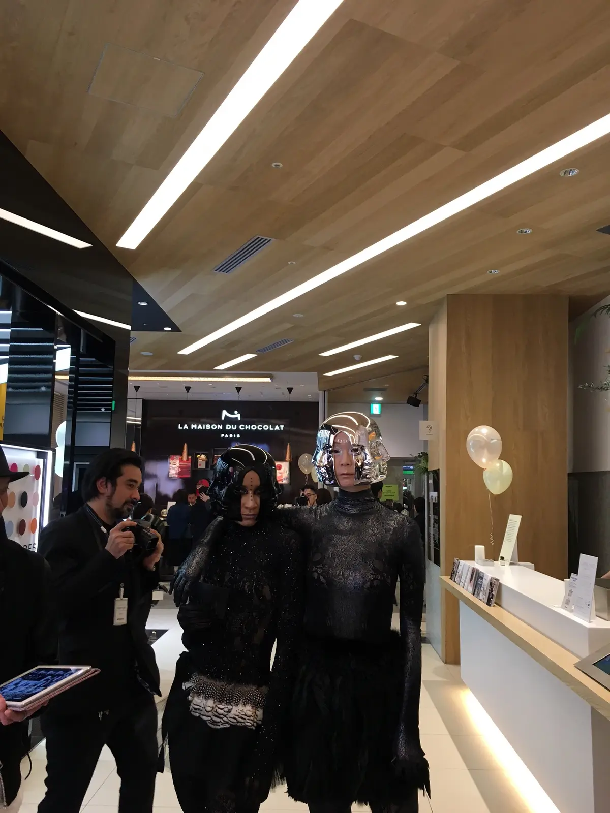 Newomanのシークレットパーティの画像_1