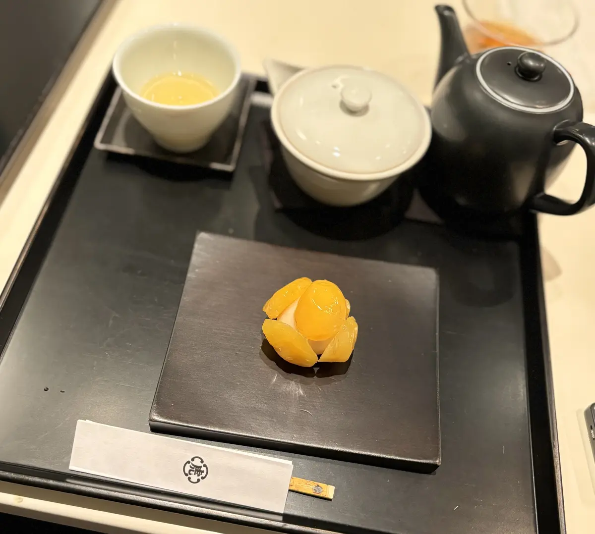 モノトーンコーデで六本木ランチへの画像_2