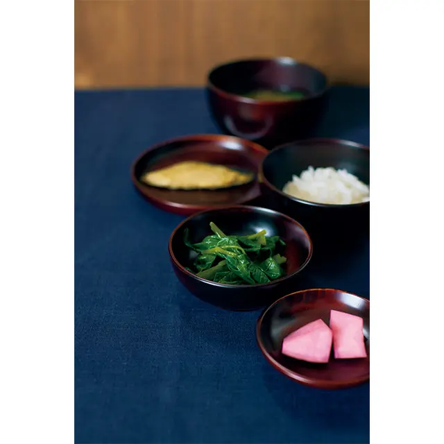 仁城義勝さんの入れ子組椀