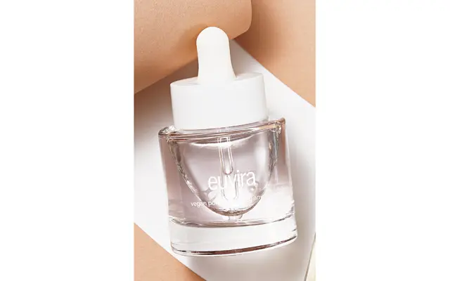 euyira ヴィーガンポアタイトニングアンプル 30㎖ ￥3,740／ユイラ