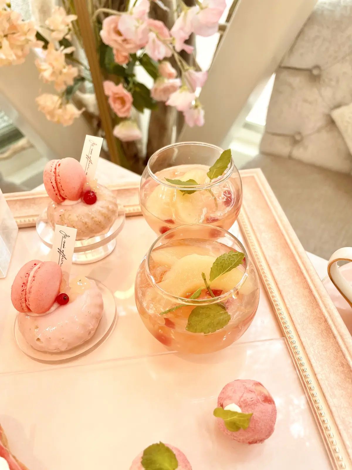 お花の世界が素敵！美味しい桃のアフタヌーの画像_18