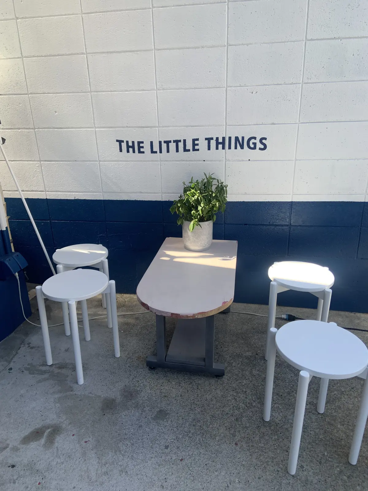 『お花とお酒と』の画像_1