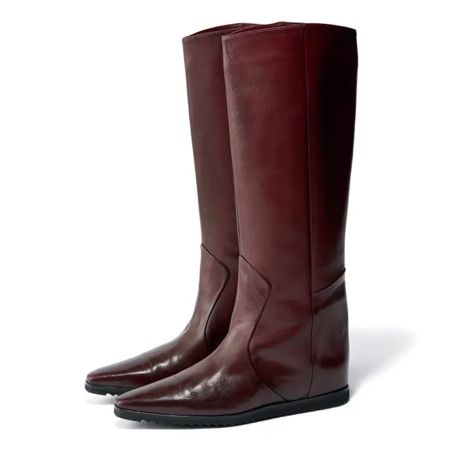 コルソローマ ノーヴェのロングブーツ￥36,300／エクラプレミアム通販（コルソローマ ノーヴェ）