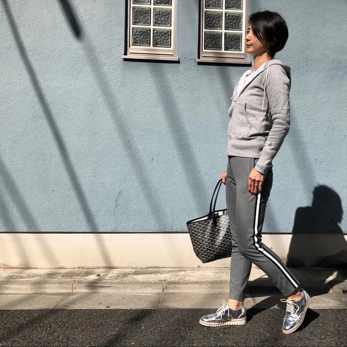 使える！ZARAのサイドラインパンツの画像_2