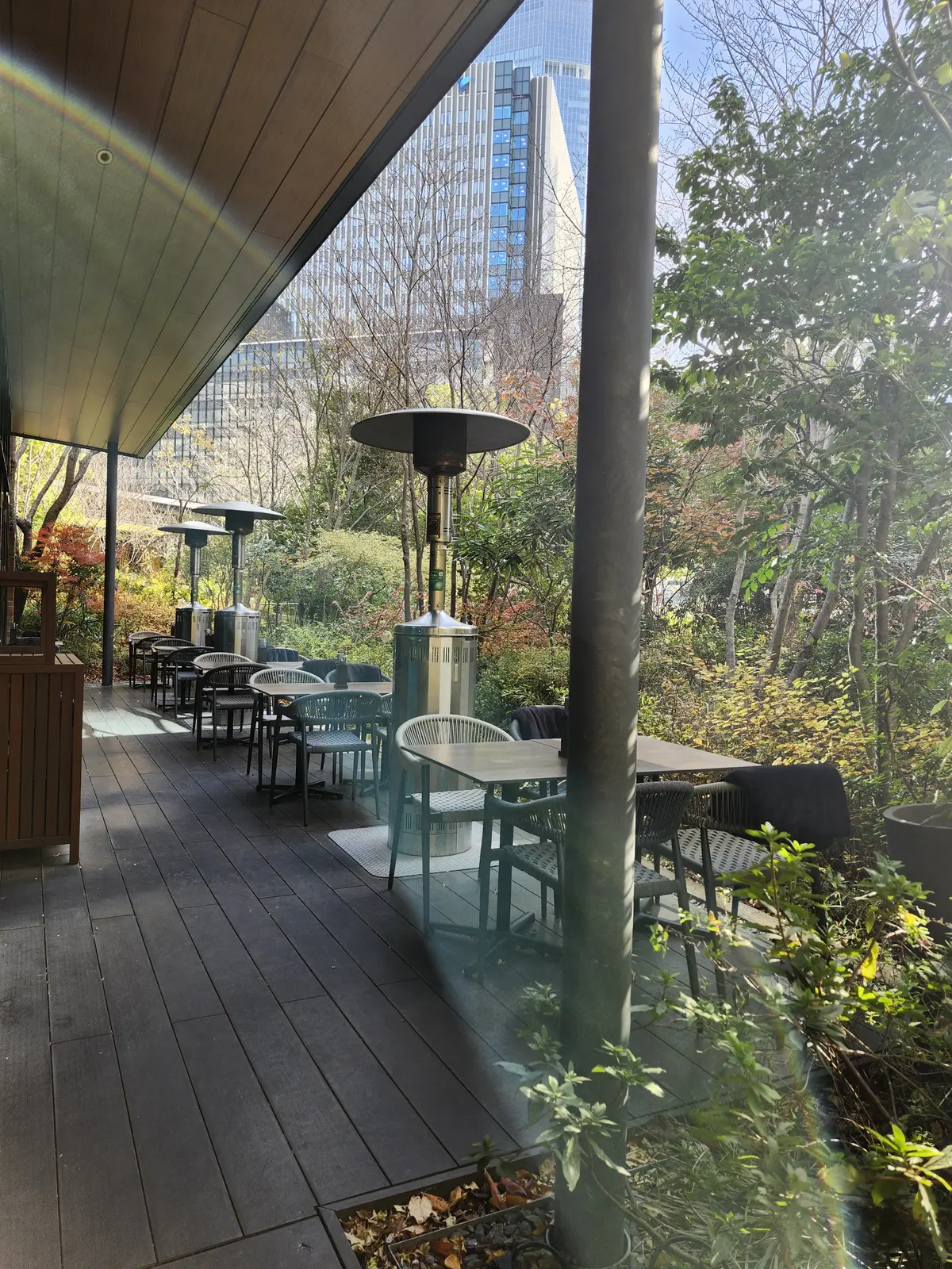 TWELVE GARDENS BAR&GRILL、溜池山王ランチ、40代ファッション、ZARAコーデ