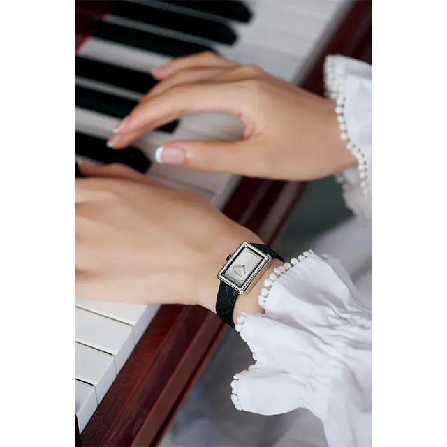 「シャネル」の腕時計「ボーイフレンド」