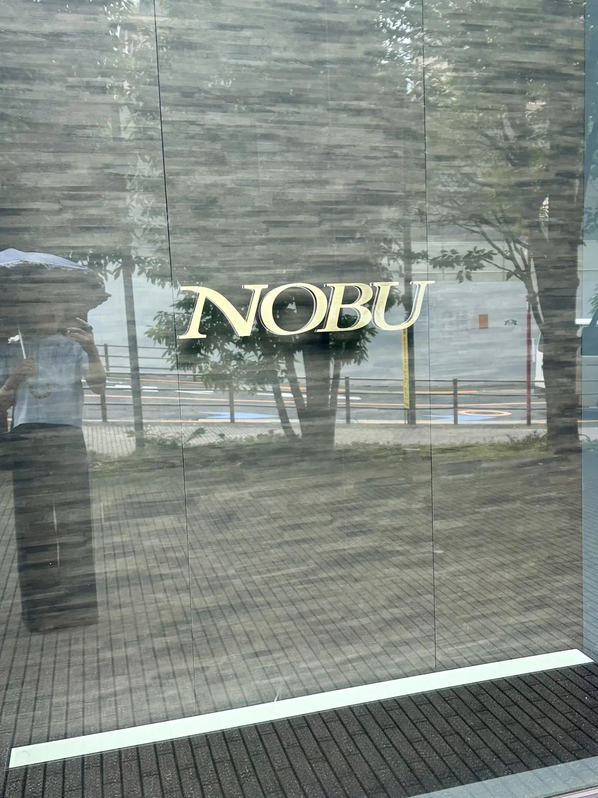 爽やかなライトブルーのシャツでゆっくりラの画像_1