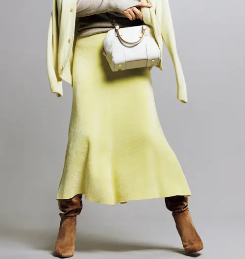 【大人の辛口ベージュコーデ5選】ベージュの柔らかさとこなれ感を引き出して、大胆な着こなしを