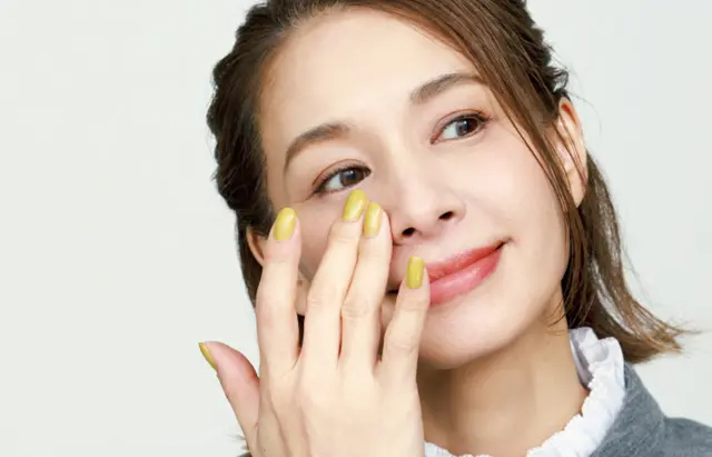 夕方くずれてテカり、お疲れ印象に見えるのが悩み