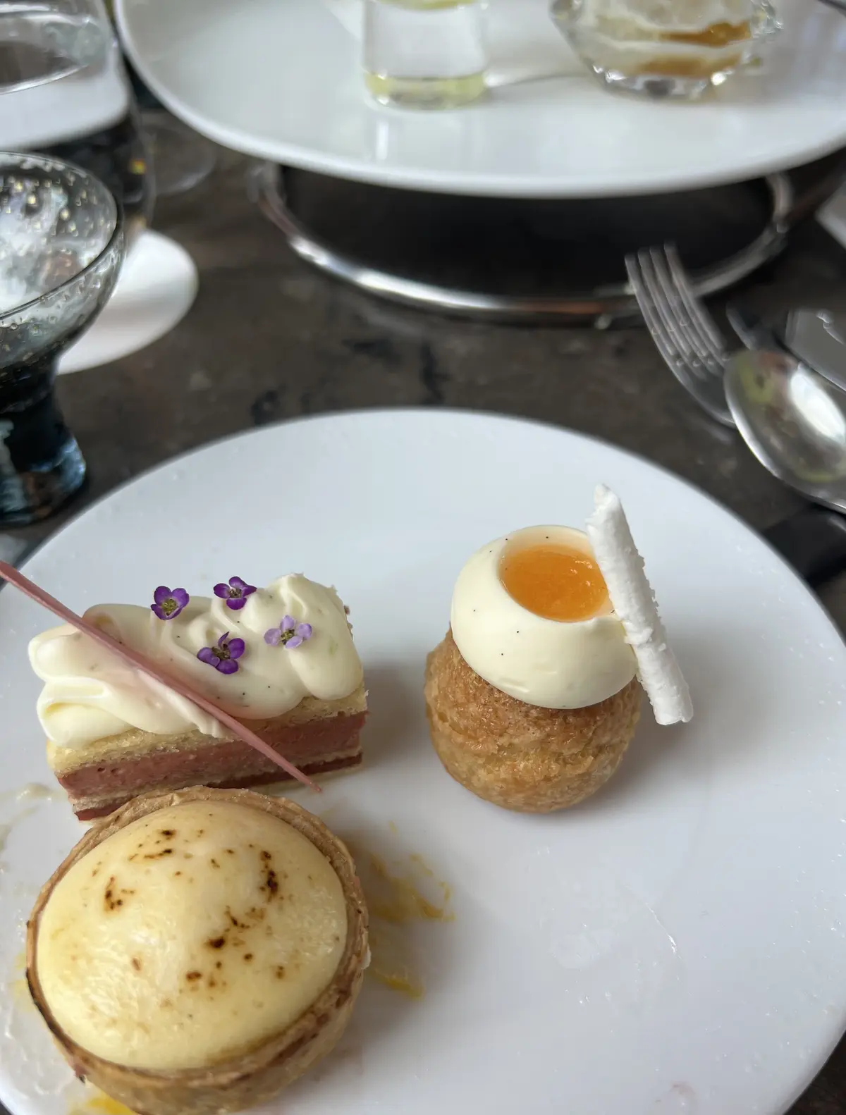 ジャヌ東京アフタヌーンティーで 春を楽しの画像_12