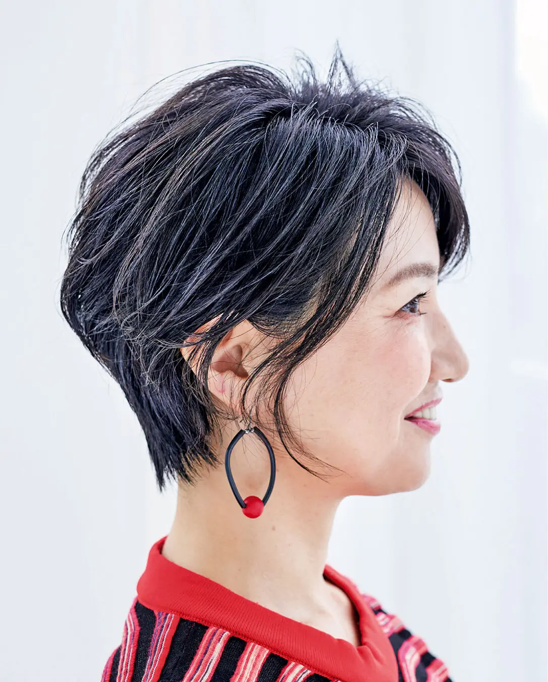 OurAge×Webエクラ  横から見たショートヘア　ヘアスタイル