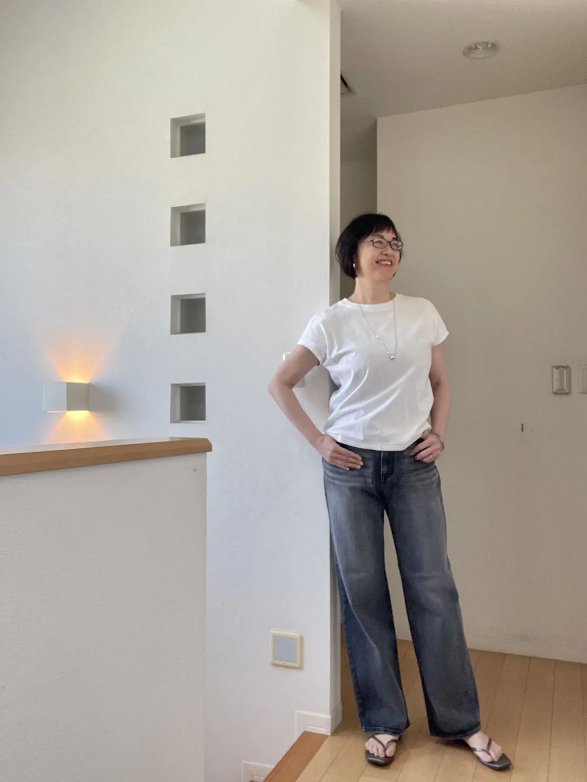 春コーデ♡カラートップス×グレーデニム合の画像_1