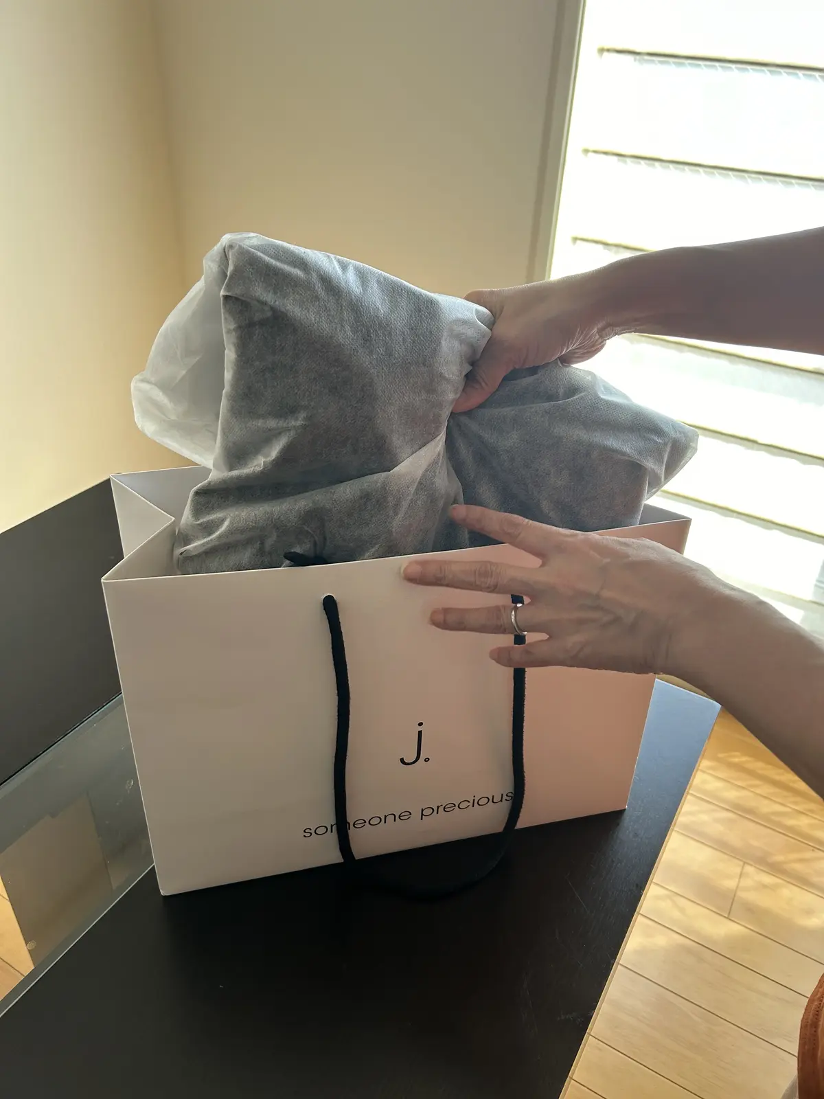 ワントーンコーデ。ブラックorホワイト？の画像_9