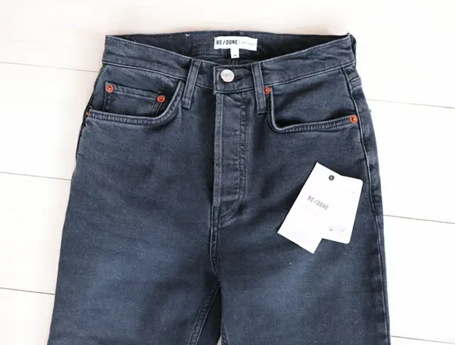 ロングコートとパールとデニムで「冬のお仕の画像_3