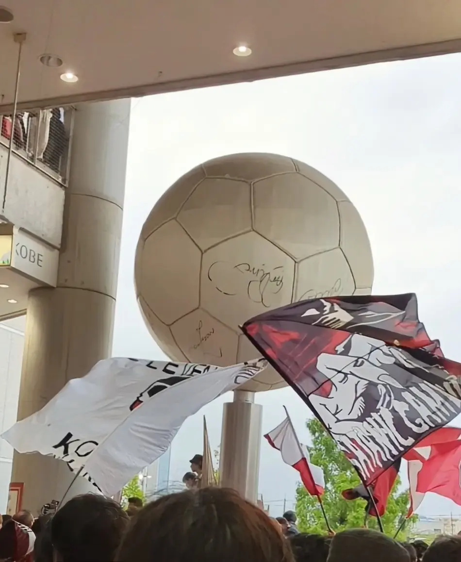 ありがとう イニエスタ !　KO8E  の画像_3