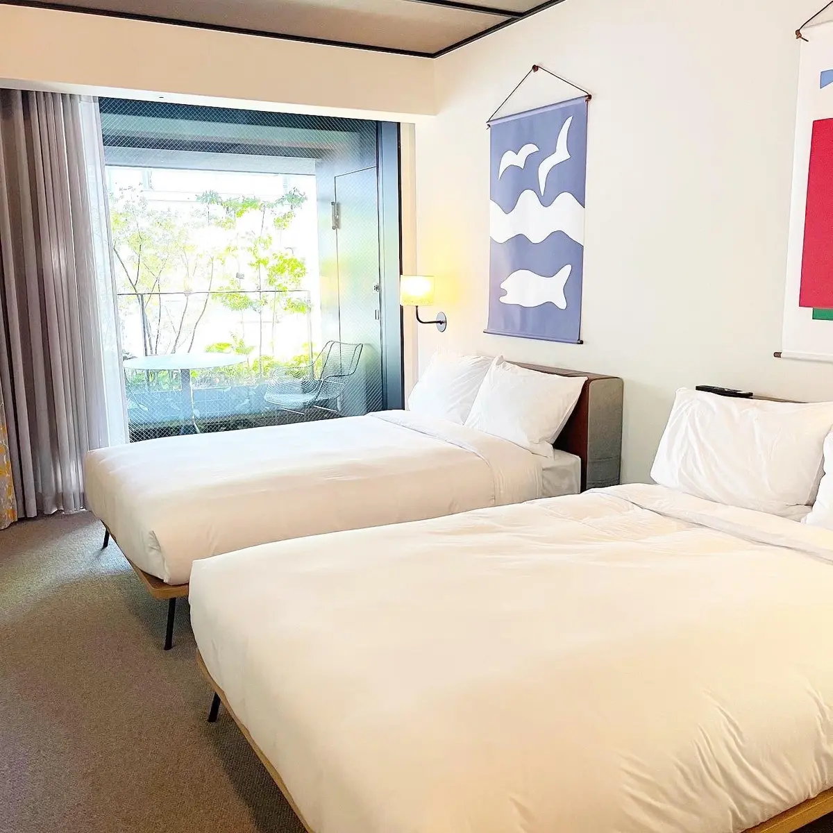 「エースホテル京都」部屋写真、テラス付きツインルーム