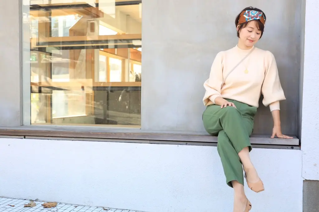 ZARAのふんわりバニラミルク色ニット♡の画像_2