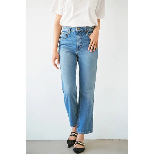 ハイライズクロップトストレート