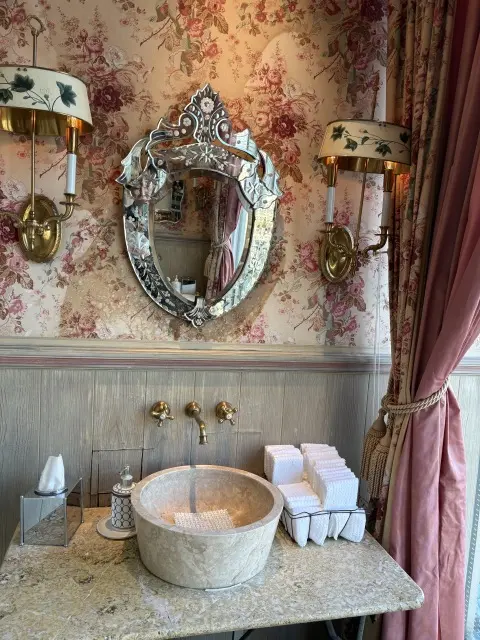 ソワレ・ドゥ・エクラへ向かう、特別な一日の画像_9