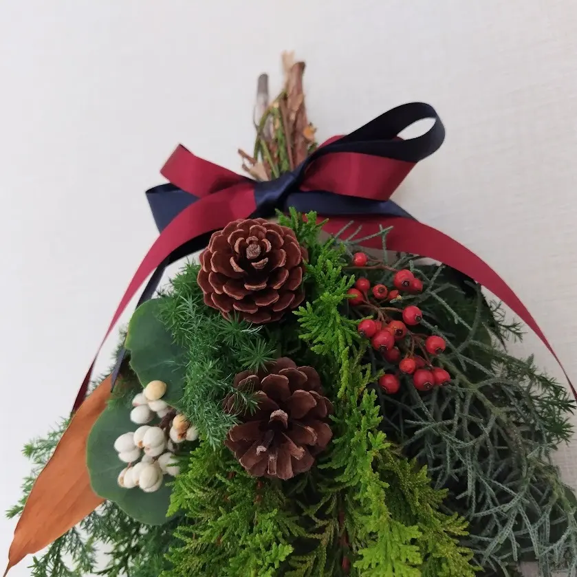 creemaで購入したクリスマススワッグ