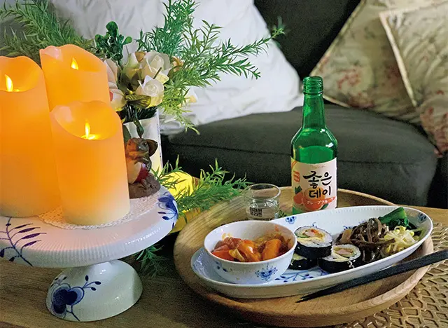 チャミスルとトッポギで 韓流ドラマを盛り上げる！