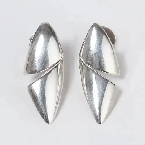 【50代 週末コーデ】エレガントに体型カの画像_7