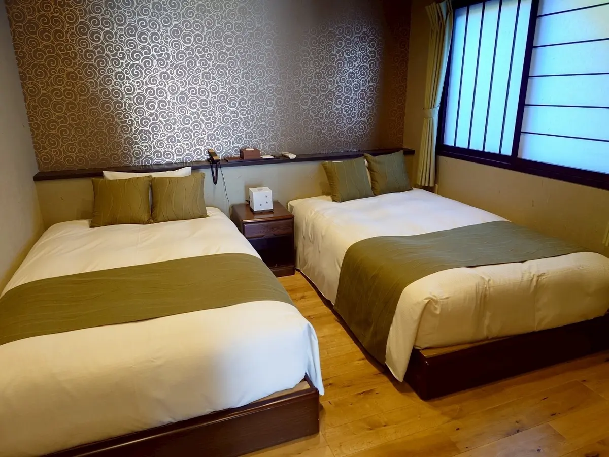 笛吹川温泉　坐忘