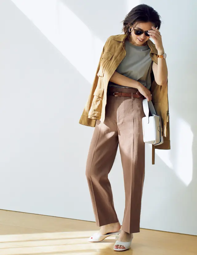 大草直子　ややハイウエスト＆太ももにゆとりのあるスタンダードパンツ