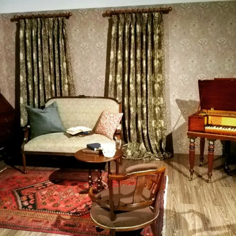 スタンドカラーシャツ&モリス展の画像_4