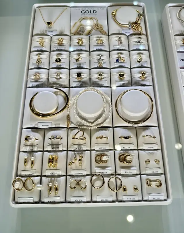 秋のブラックコーデ。の画像_4