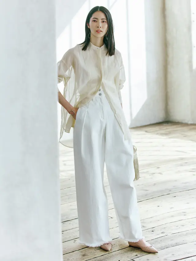 どんな洋服ともバランスがとりやすい万能ピンクベージュ