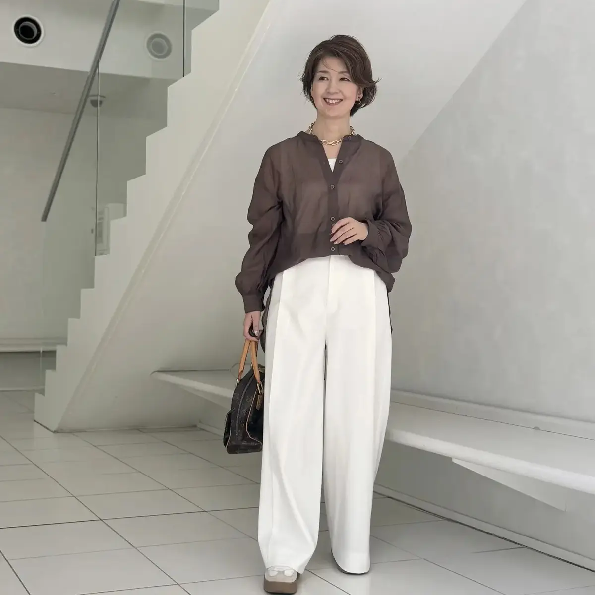 ZARA スニーカー愛用 エクラ華組 根本有加里さん