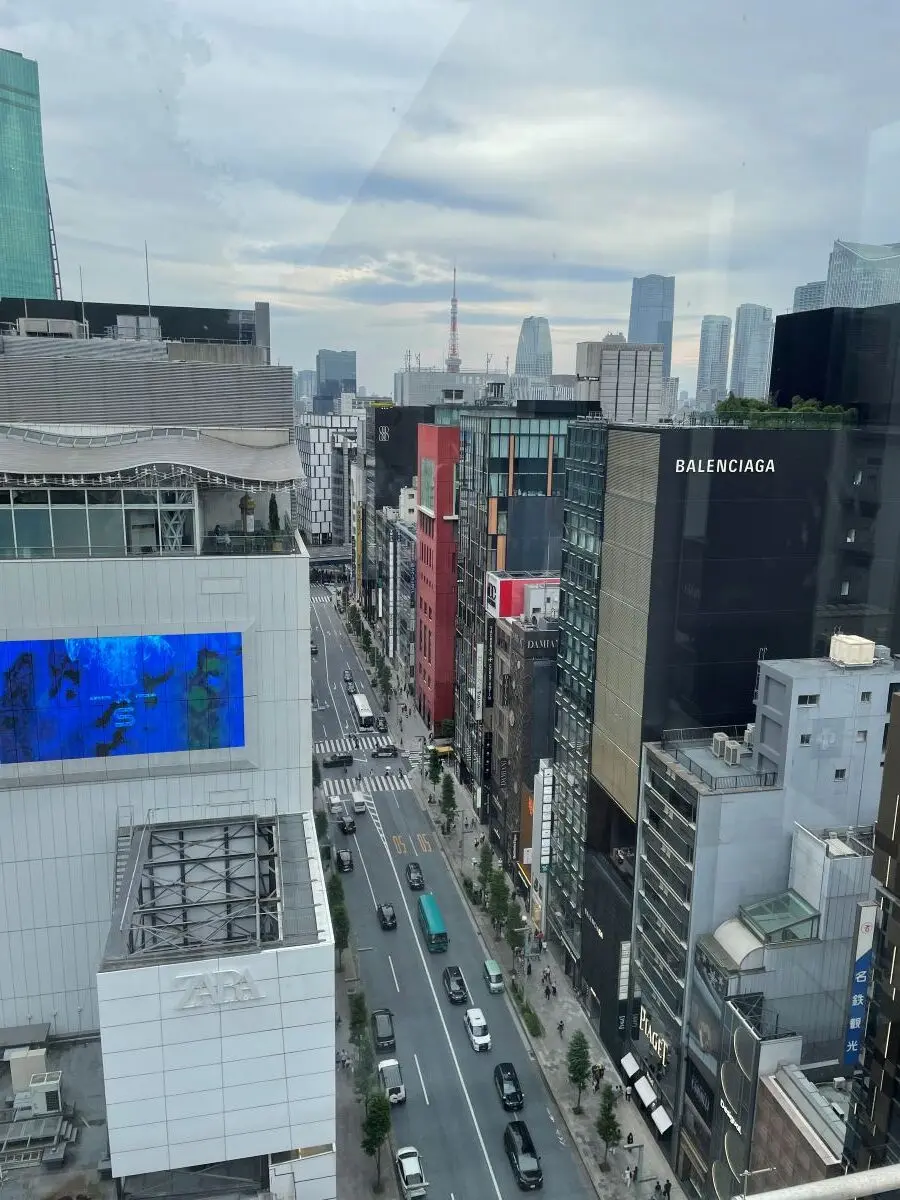 GINZA SIX　屋上庭園