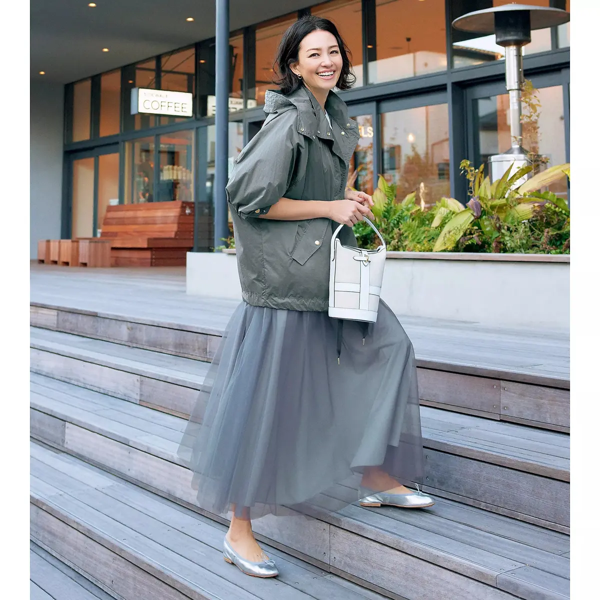 WOOLRICH ケープ風ブルゾン