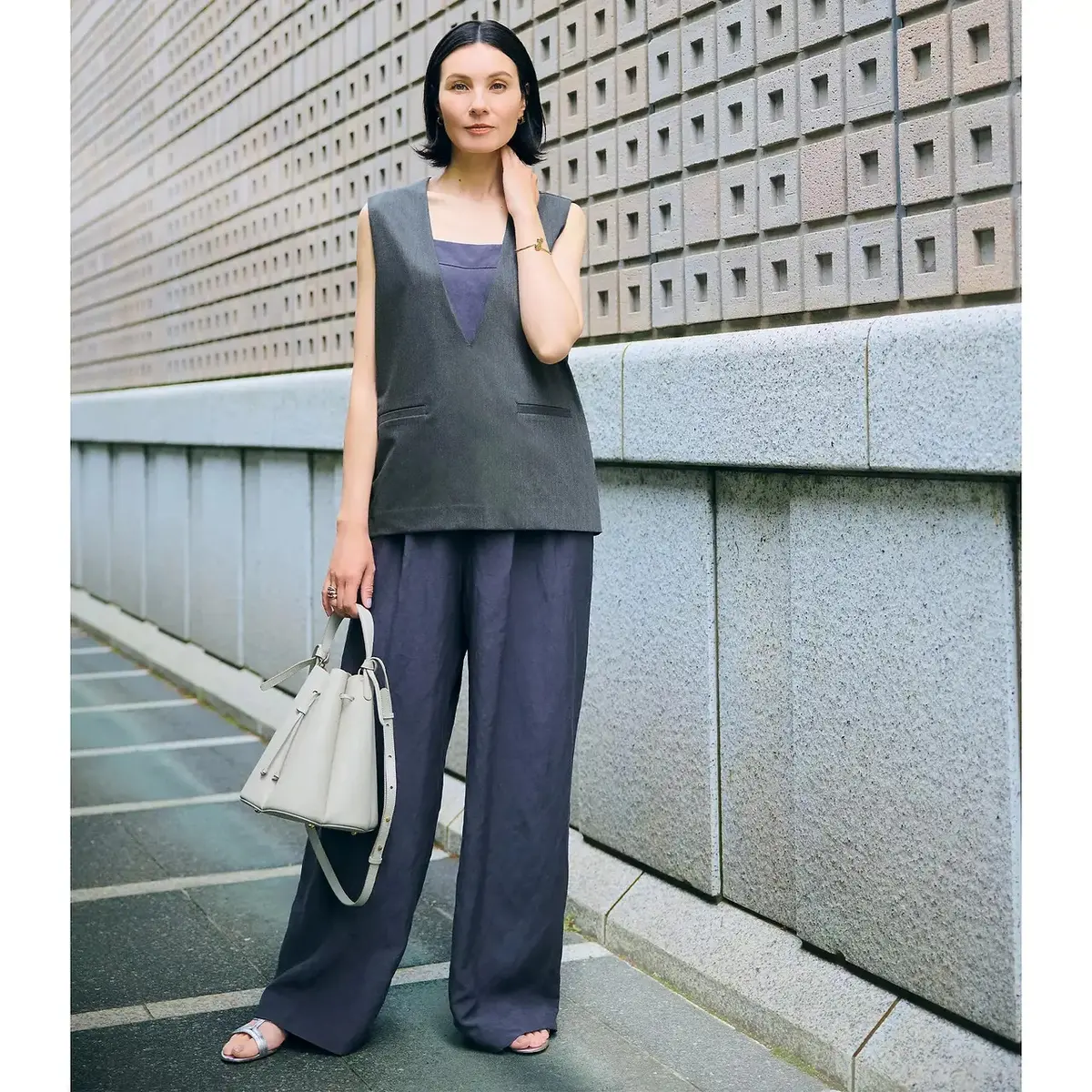 E by éclat ジレ風ノースリーブ