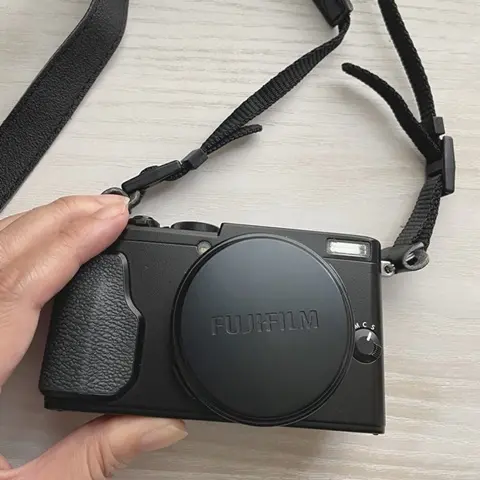 富士フイルムX70