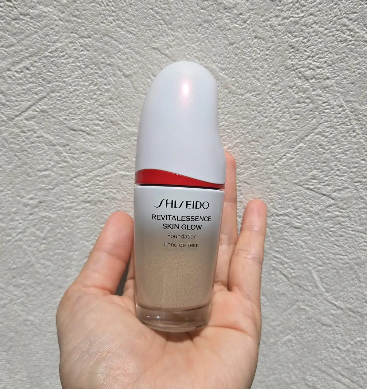SHISEIDO エッセンス スキングロウ ファンデーション SPF30・PA+++