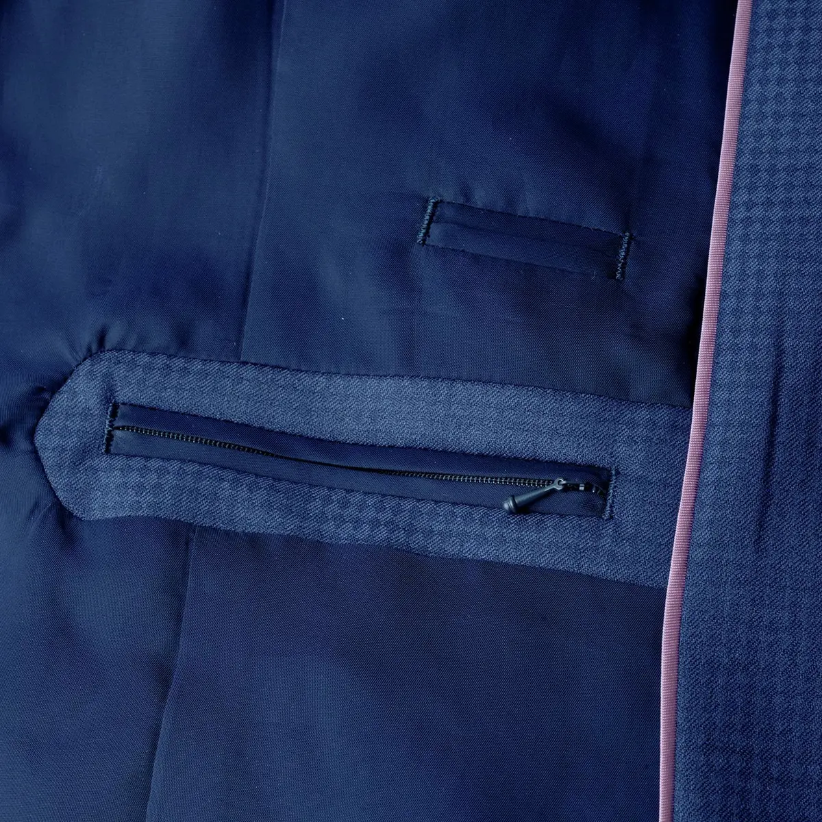  春も活躍！スーツが得意な「あのブランドの画像_7