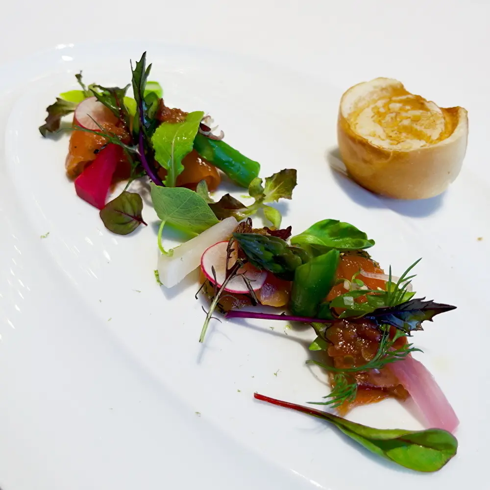 Blanc Rouge ブランルージュ　東京ステーションホテル　アスパラ　桜鯛　