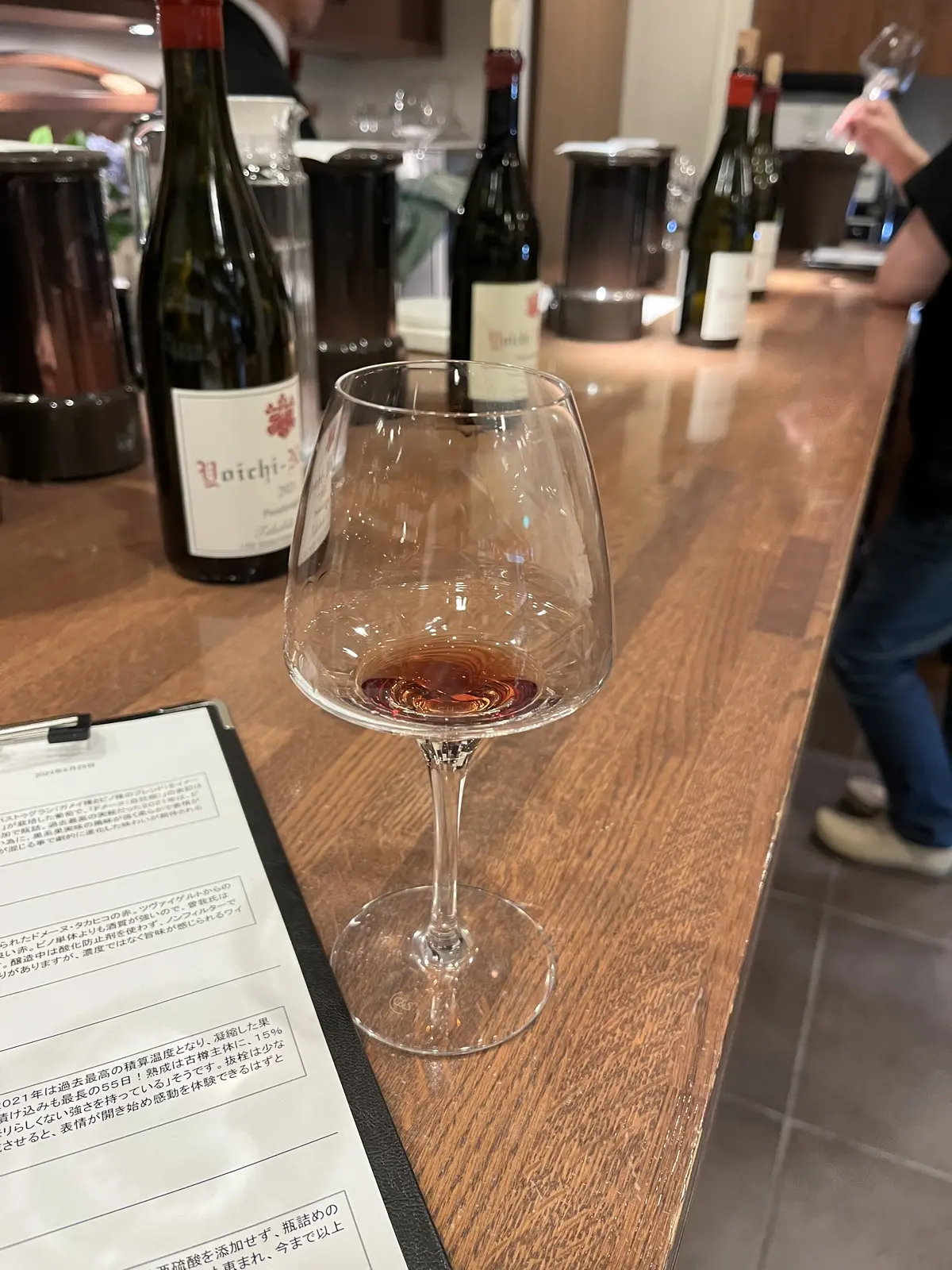 éclat エクラ　Jマダム　ブログ　北海道　札幌　トモコ　知子　ワイン　タカヒコ　曽我貴彦　ドメーヌ　ドゥーズィエムクラス　トゥモローランド　ザラ　プチプラ　ファストファッション 夏 H&M　エイチアンドエム　かご　ストロー　バッグ