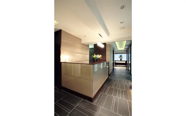 『アヴェニュー 六本木クリニック』東京都港区六本木7の14の7六本木トリニティビル5F