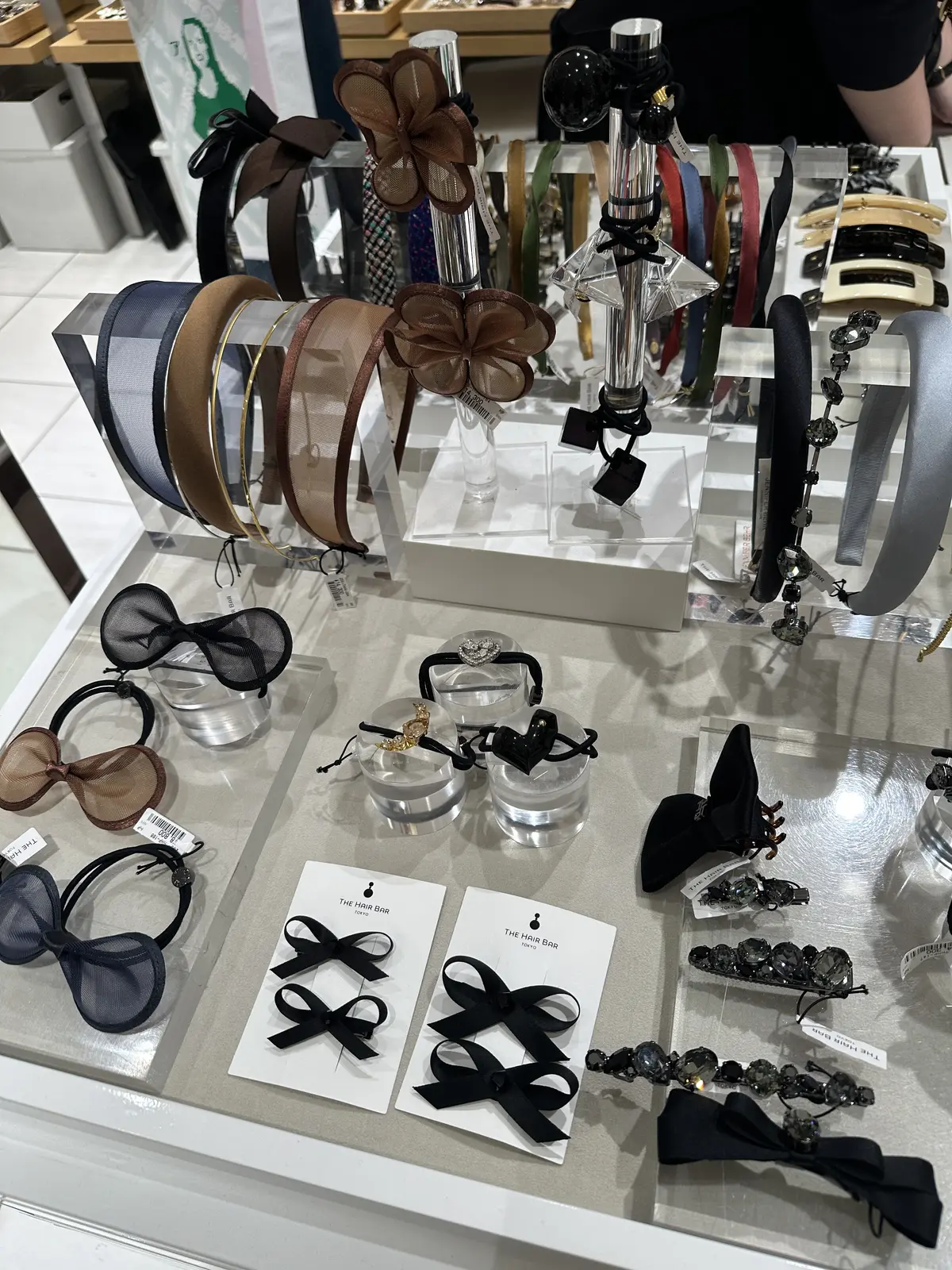 ヘアアクセサリー