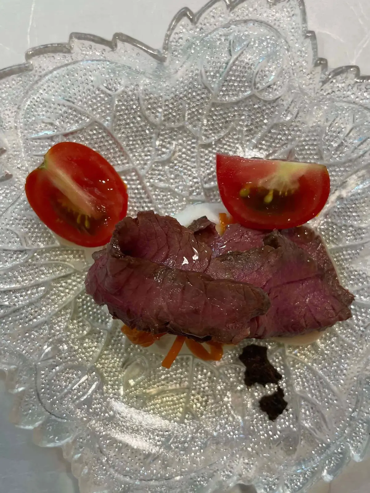 妙齢女子、初めてのお料理に舌鼓を打つ。の画像_2