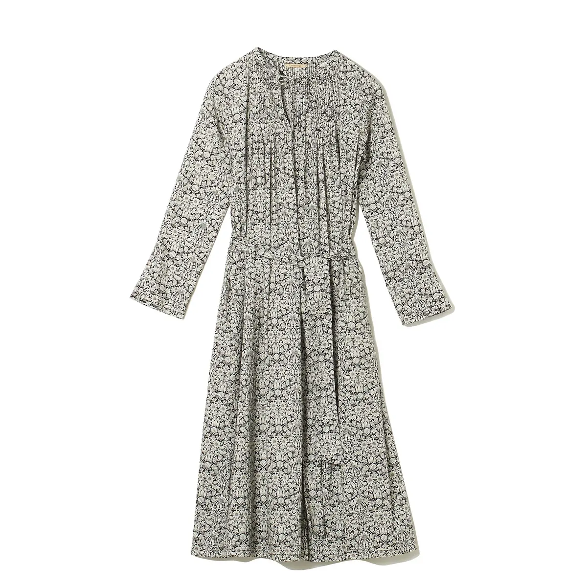 スカート&ワンピースの達人、スタイリストの画像_2