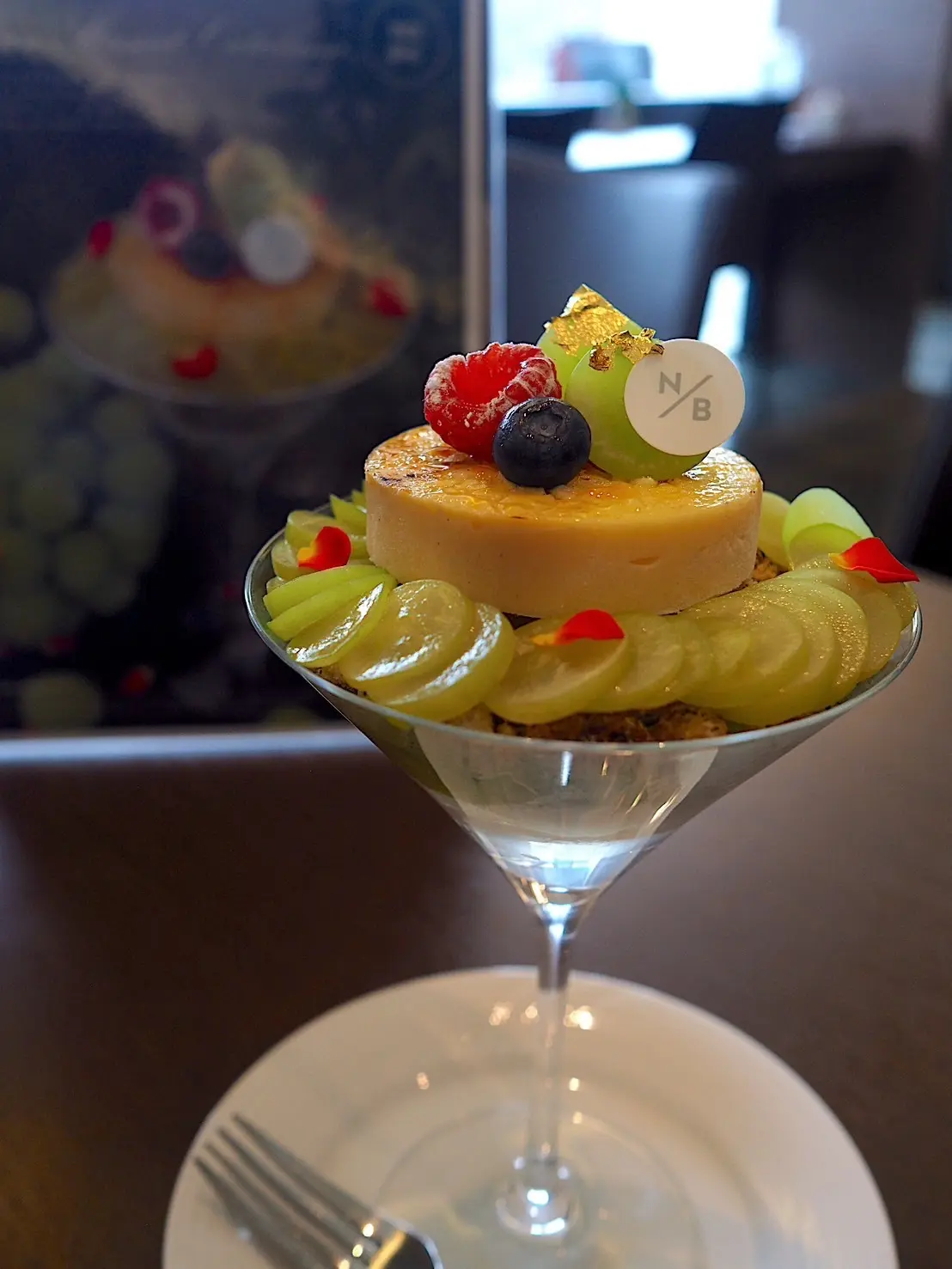 大人に似合うZARAのプリントTで秋パフの画像_5