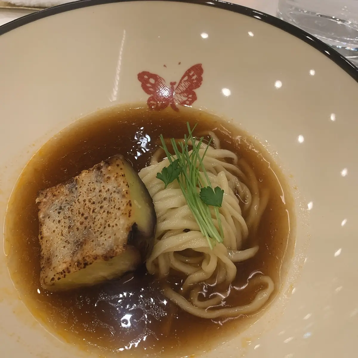 グッチ オステリア ダ マッシモ ボットゥーラ トウキョウのコース料理「ナスを添えたスパゲッティ」