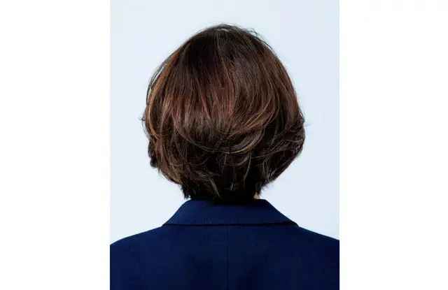 髪悩みをカバーして今っぽく！“ひし形”シルエットでボリューム不足解消【50代髪型・ヘアスタイル】